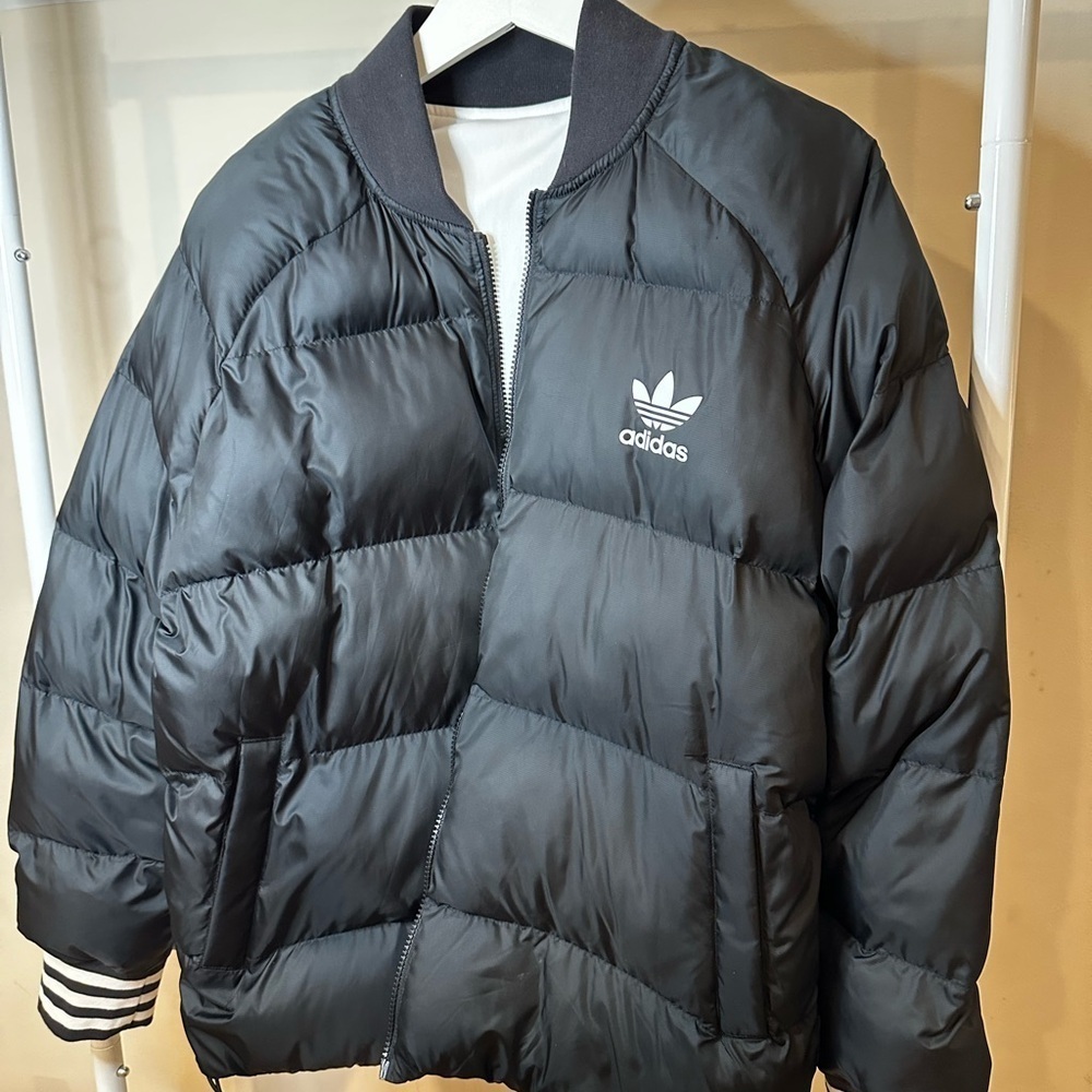 Adidas Black and white reversible Quilted Jacket-brand new no tag